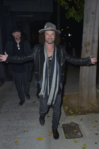 Celebrities besuchen das Restaurant Craig's in West Hollywood