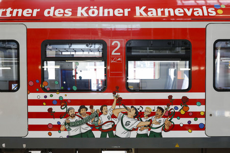 Präsentation der Karnevals S-Bahn für die Session 2024 in Köln