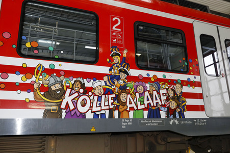 Präsentation der Karnevals S-Bahn für die Session 2024 in Köln