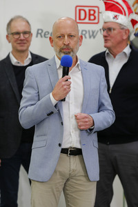 Präsentation der Karnevals S-Bahn für die Session 2024 in Köln