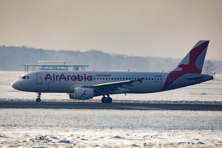 Winterdienst auf dem Flughafen Köln/Bonn