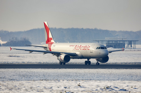 Winterdienst auf dem Flughafen Köln/Bonn