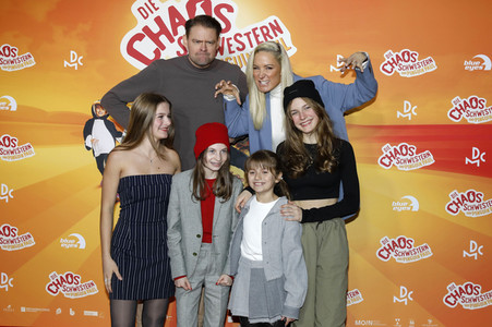 Filmpremiere 'Die Chaosschwestern und Pinguin Paul' in Köln
