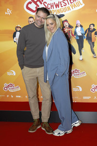 Filmpremiere 'Die Chaosschwestern und Pinguin Paul' in Köln