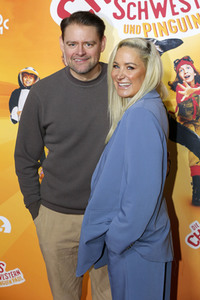 Filmpremiere 'Die Chaosschwestern und Pinguin Paul' in Köln
