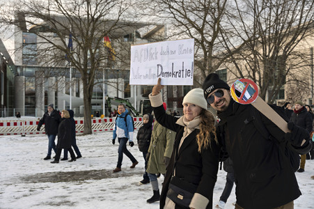 Demonstration gegen Rechtsextremismus in Berlin
