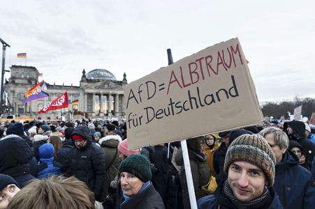 Demonstration gegen Rechtsextremismus in Berlin