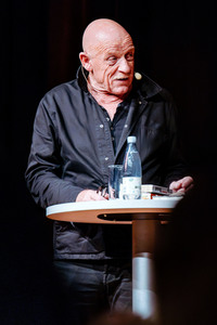Talk und Lesung mit Joe Bausch in Hof