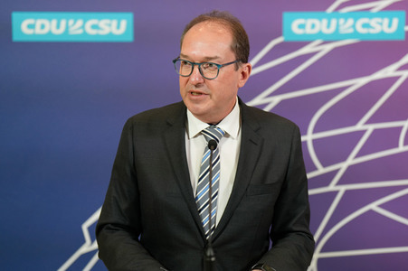 Fraktionssitzung der CDU/CSU-Bundestagsfraktion in Berlin