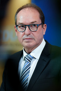 Fraktionssitzung der CDU/CSU-Bundestagsfraktion in Berlin