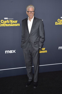 Season 12 Premiere 'Lass es, Larry!' in Los Angeles