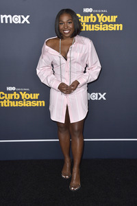 Season 12 Premiere 'Lass es, Larry!' in Los Angeles