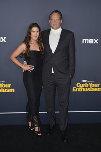 Season 12 Premiere 'Lass es, Larry!' in Los Angeles
