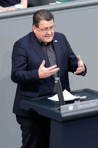152. Sitzung des Deutschen Bundestages in Berlin
