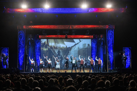 Tanzshow 'Cornamusa - World of Pipe Rock and Irish Dance' in Erf