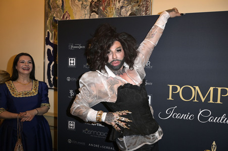 Harald Glööckler Pompöös Iconic Couture Show in Berlin
