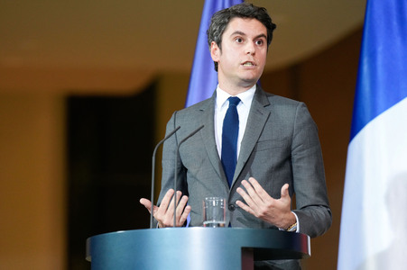 Empfang des französischen Premierministers im Kanzleramt in Berlin