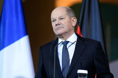 Empfang des französischen Premierministers im Kanzleramt in Berlin