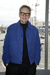Dzhus Fashion Show auf der Berlin Fashion Week A/W 2024