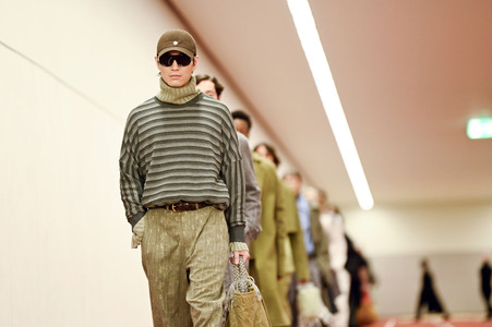 William Fan Fashion Show auf der Berlin Fashion Week A/W 2024