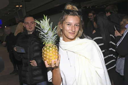 Rückkehr aus dem Dschungel-Camp 2024 auf dem Flughafen Frankfurt am Main