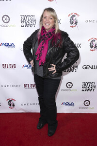 Comedy-Show für Breast Cancer Bandit in Los Angeles
