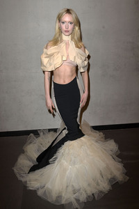 Marcel Ostertag Fashion Show auf der Berlin Fashion Week A/W 2024