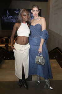 Rebekka Ruetz Fashion Show auf der Berlin Fashion Week A/W 2024