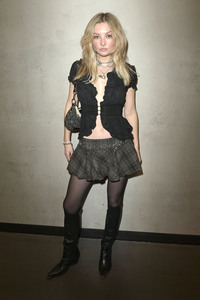 Rebekka Ruetz Fashion Show auf der Berlin Fashion Week A/W 2024
