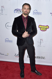 Flawed & Fabulous Event in Costa Mesa