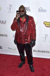 Flawed & Fabulous Event in Costa Mesa