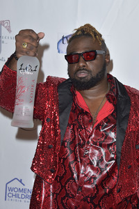 Flawed & Fabulous Event in Costa Mesa