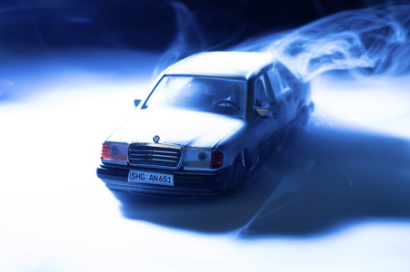 Symbolfoto Mercedes