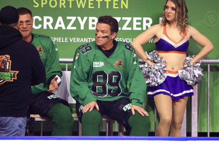 TV Show 'American Ice Football' in Mannheim