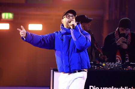 TV Show 'American Ice Football' in Mannheim