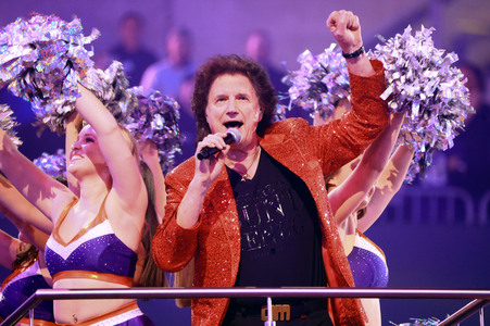 TV Show 'American Ice Football' in Mannheim