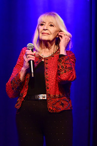 Konzert 'Musik ist unser Leben - Hit an Hit zu dritt' in Berlin