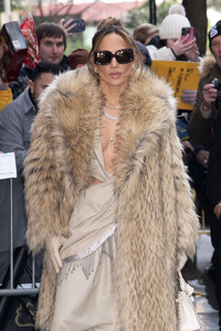 Jennifer Lopez  in der Talkshow 'The View' in New York