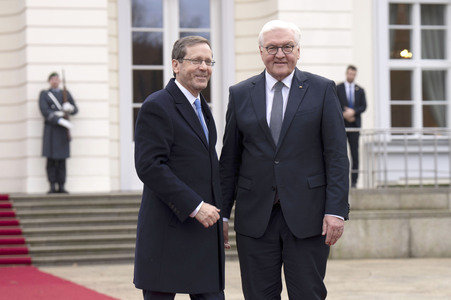 Empfang von Isaac Herzog im Schloss Bellevue in Berlin