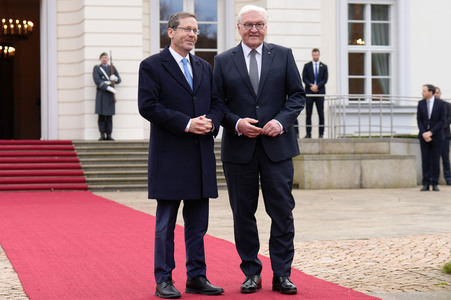 Empfang von Isaac Herzog im Schloss Bellevue in Berlin