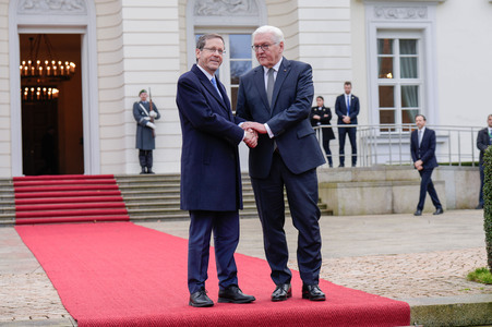 Empfang von Isaac Herzog im Schloss Bellevue in Berlin
