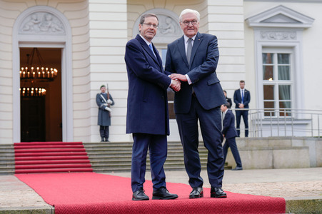 Empfang von Isaac Herzog im Schloss Bellevue in Berlin