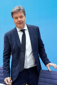 Bundespressekonferenz zur Vorstellung des Jahreswirtschaftsberichts 2024 in Berlin