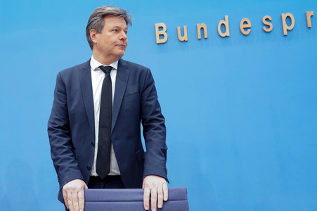 Bundespressekonferenz zur Vorstellung des Jahreswirtschaftsberichts 2024 in Berlin