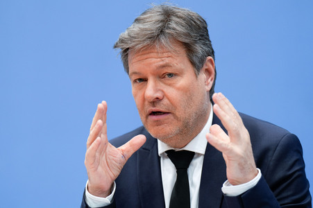 Bundespressekonferenz zur Vorstellung des Jahreswirtschaftsberichts 2024 in Berlin