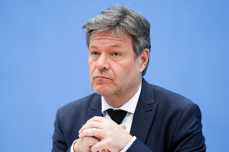 Bundespressekonferenz zur Vorstellung des Jahreswirtschaftsberichts 2024 in Berlin