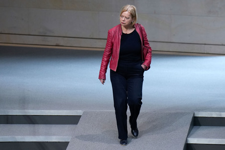 154. Sitzung des Deutschen Bundestages in Berlin