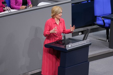 154. Sitzung des Deutschen Bundestages in Berlin