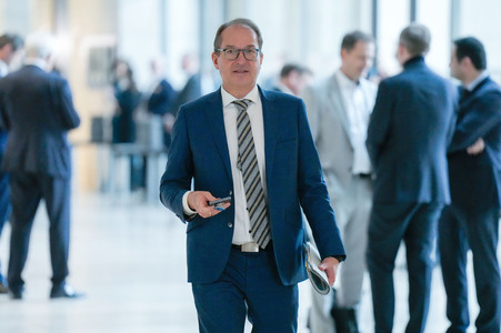 154. Sitzung des Deutschen Bundestages in Berlin