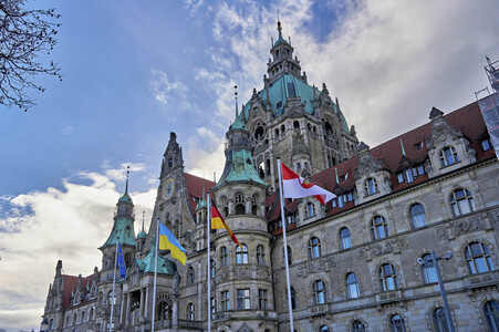 Beflaggung zum 2. Jahrestag des Kriegsbeginns in Hannoverr